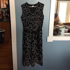 Elegant Dress to dress up with a shawl, blazer or